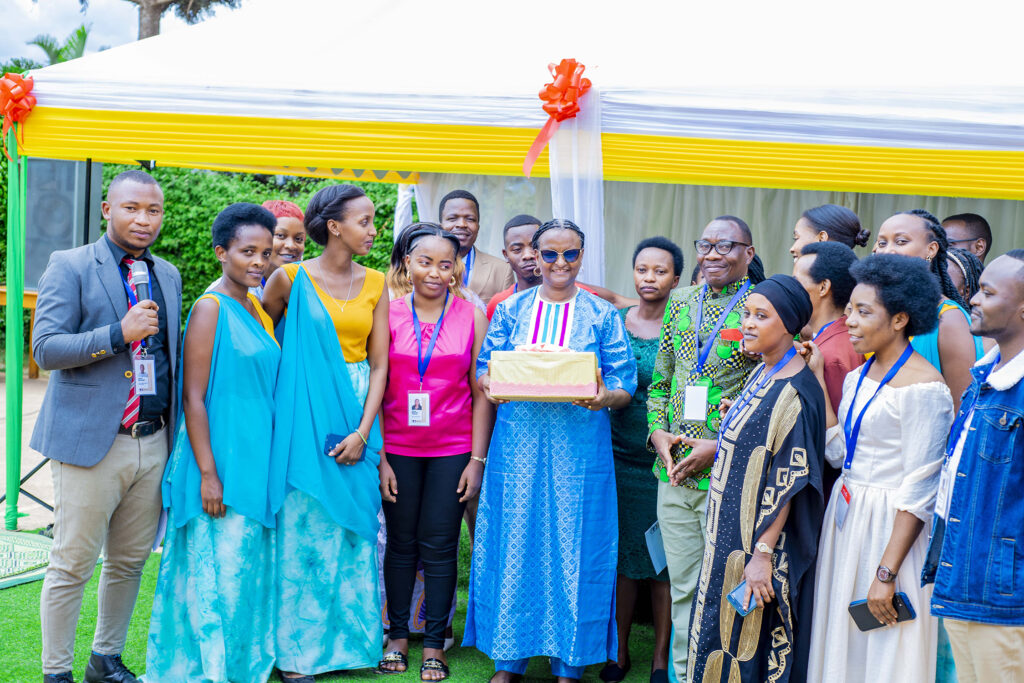 Malaika Meet the team